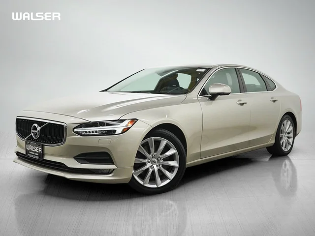 2017 Volvo S90 T6 Momentum