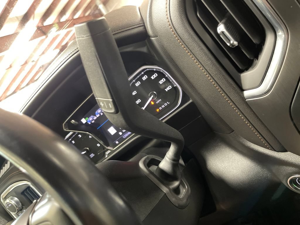 Used 2022 Ebony Twilight Metallic GMC AT4 image 26