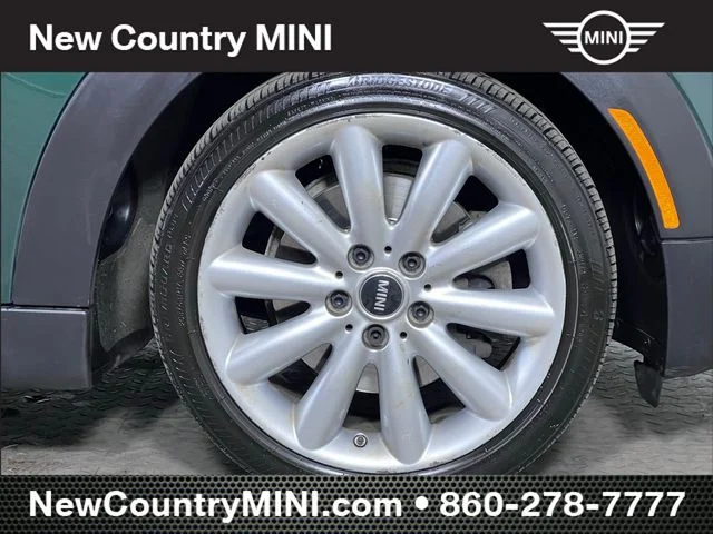 Used 2019 Green MINI  image 13