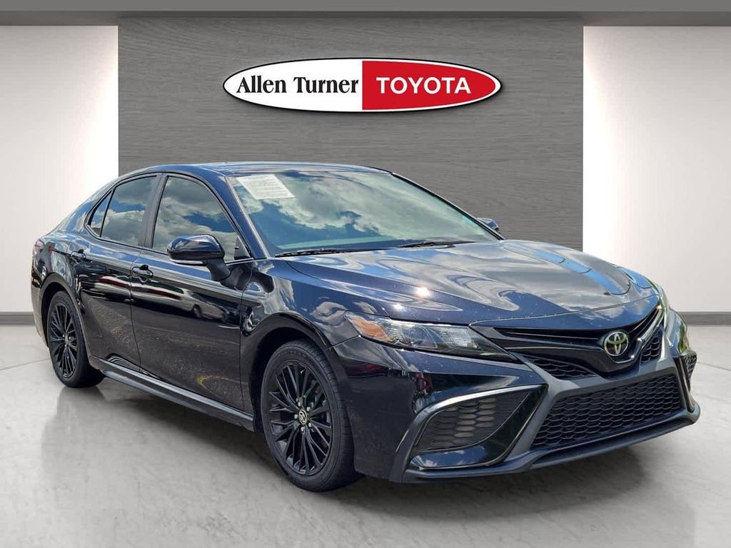 Used 2021 Black Toyota SE Nightshade image 11