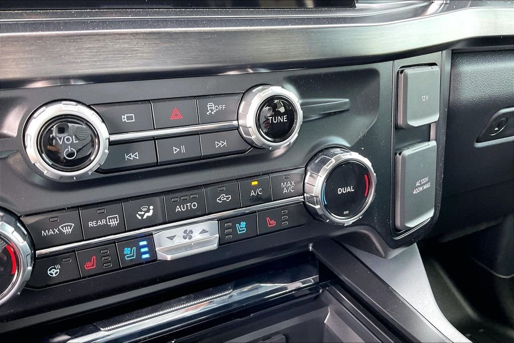 New 2026 Ford Super Duty F-250 Lariat 4D Crew Cab