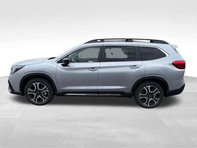 New 2026 ICE SILVER METALLIC Subaru Limited 7-Passenger image 4