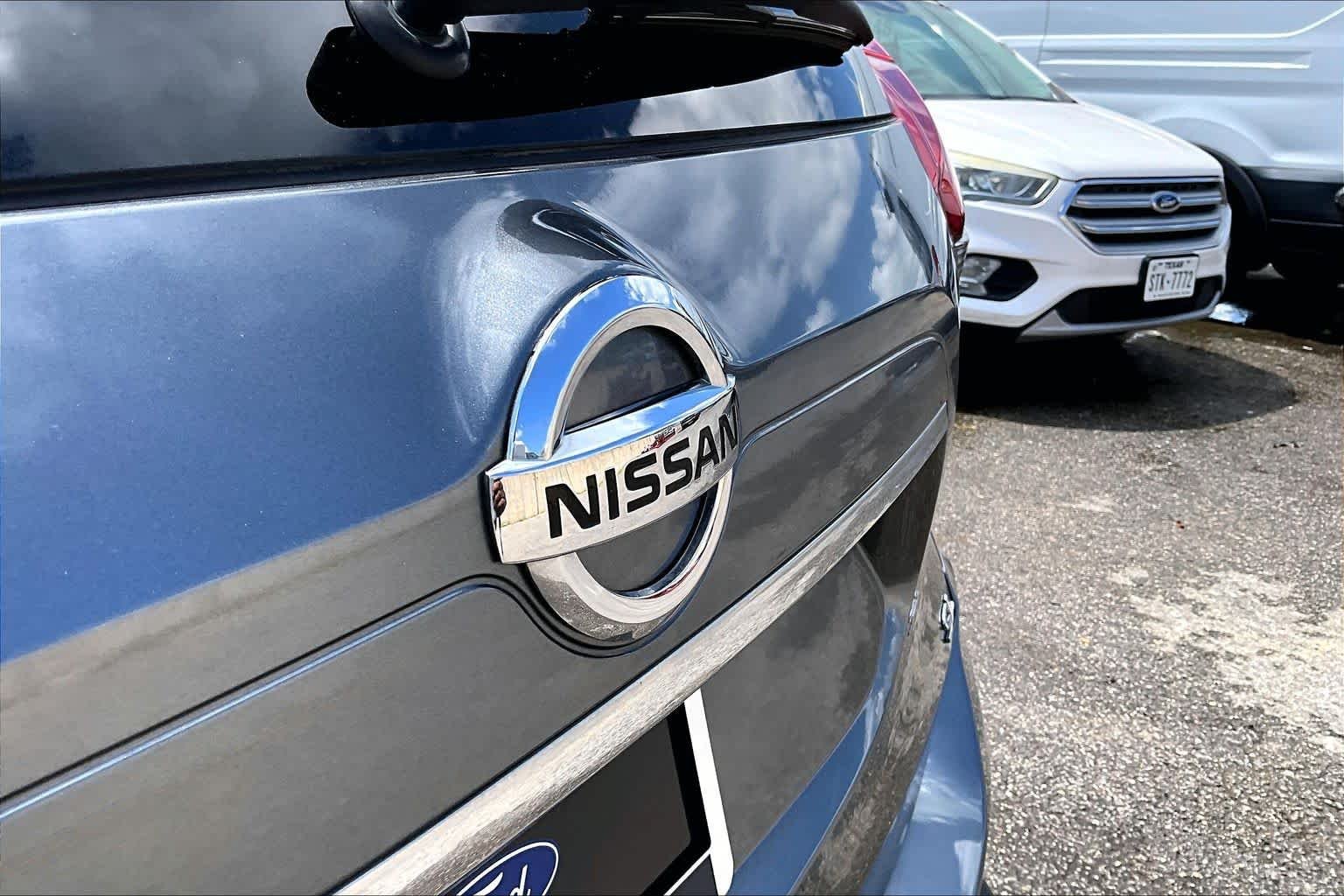 Used 2020 Gun Metallic Nissan SV image 31