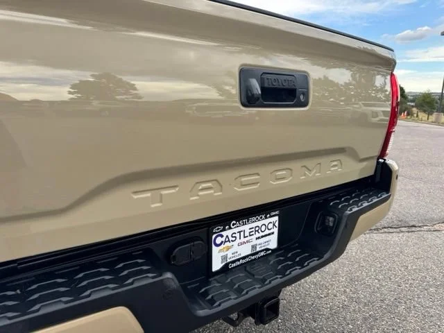 Used 2019 Tan Toyota SR image 20