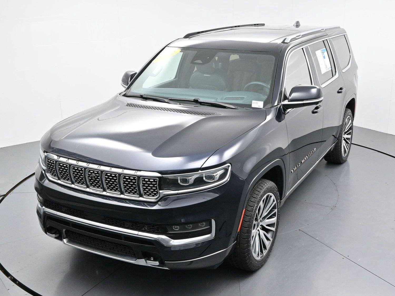 Used 2022 Blue Jeep Series III image 49