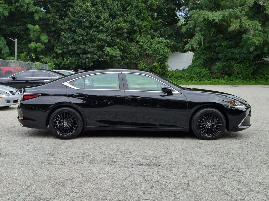 Used 2024 Black Lexus 350 image 2