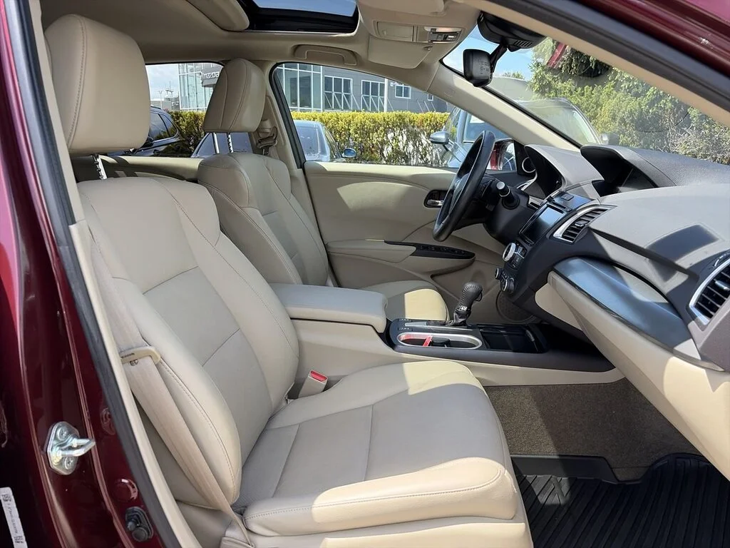 Used 2016 Basque Red Pearl II Acura Tech at Dilawri Certified   No Accidents   Local B image 33