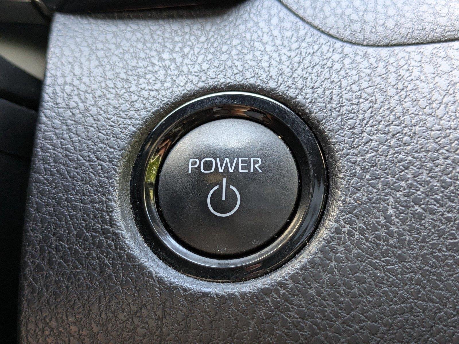 Used 2025  Toyota SE image 25