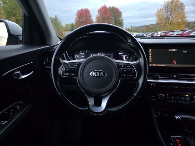 Used 2020 Silky Silver Kia EX Premium image 26