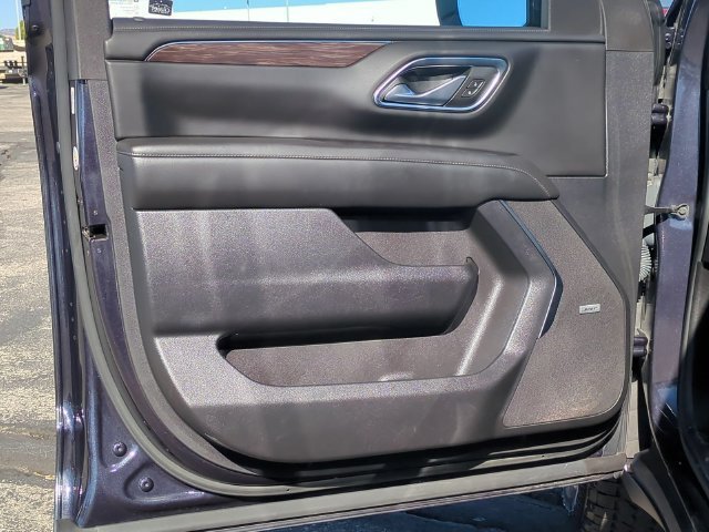 Used 2024 Dark Ash Metallic Chevrolet Z71 image 25