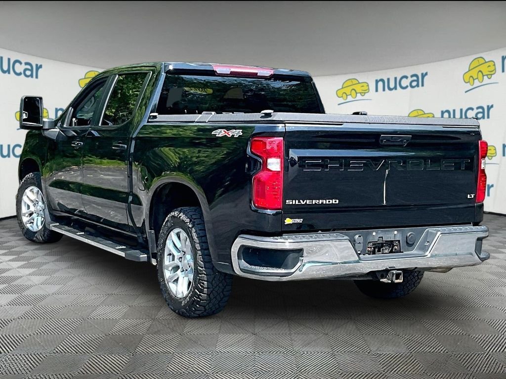 Used 2022 Black Chevrolet LT image 4