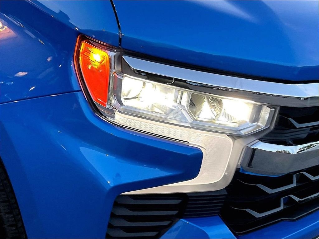 Used 2026 Blue Chevrolet LT image 33