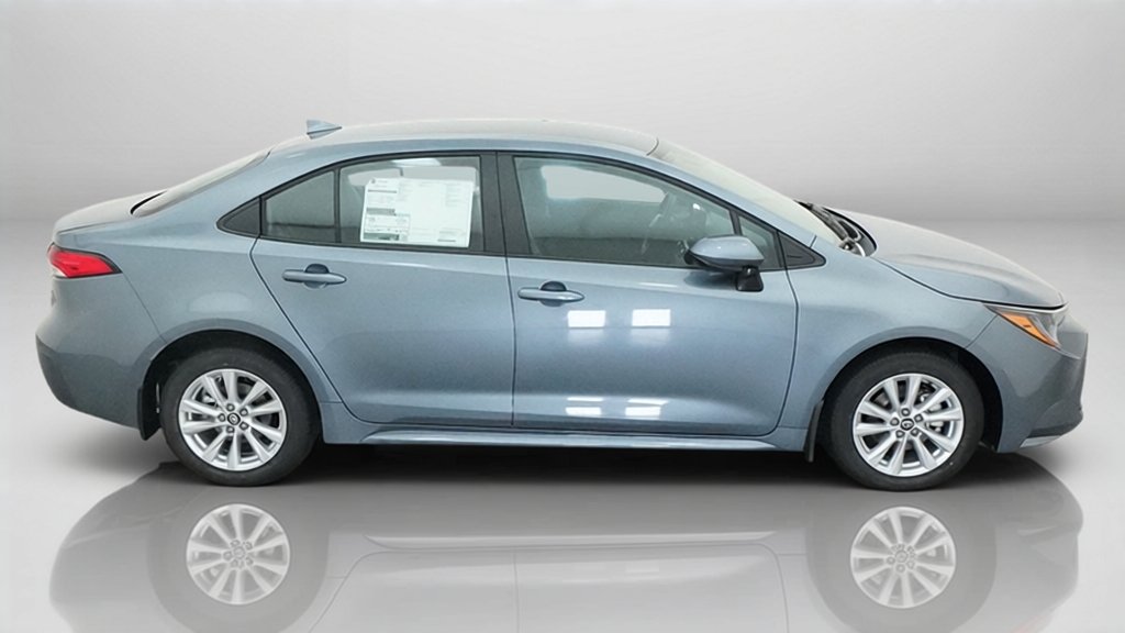 New 2027 Celestite Toyota LE image 37