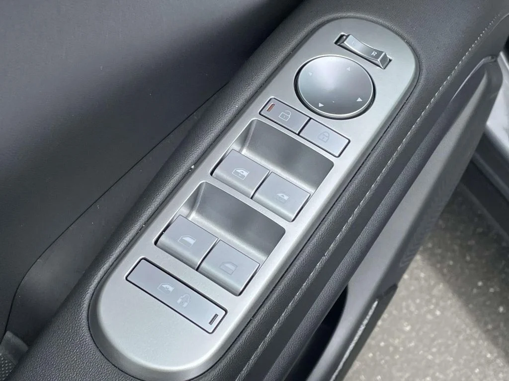 New 2026 Gray Hyundai SE image 15