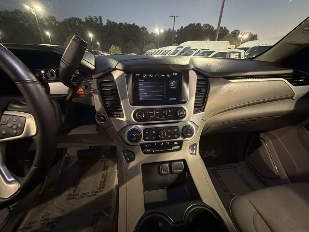 Used 2016 Black GMC SLT image 20