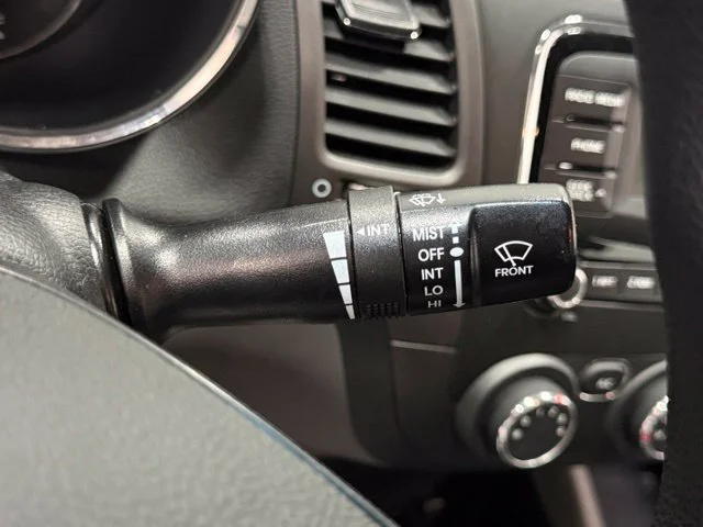 Used 2017 White Kia LX image 16