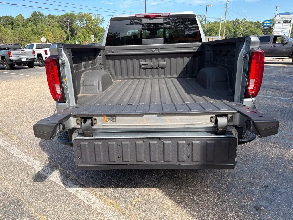 New 2026 Sterling Metallic GMC AT4X image 33