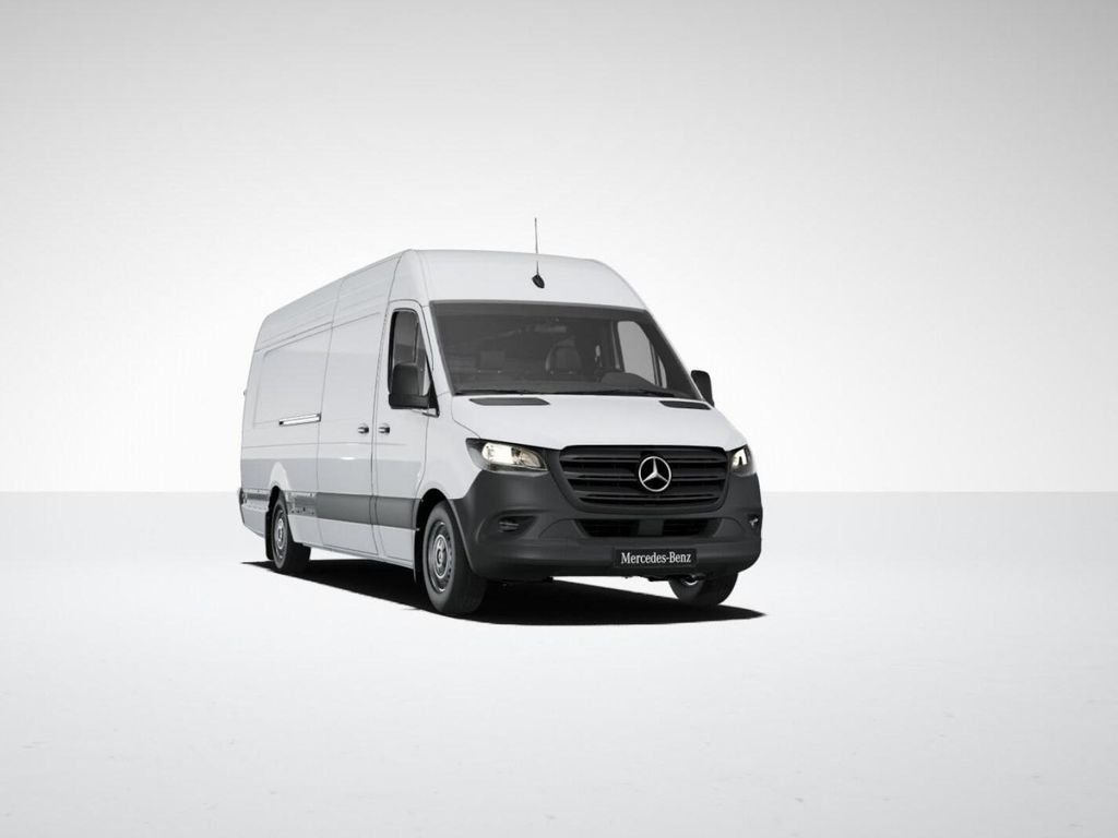 New 2026 White Mercedes-Benz Cargo 170 WB image 9