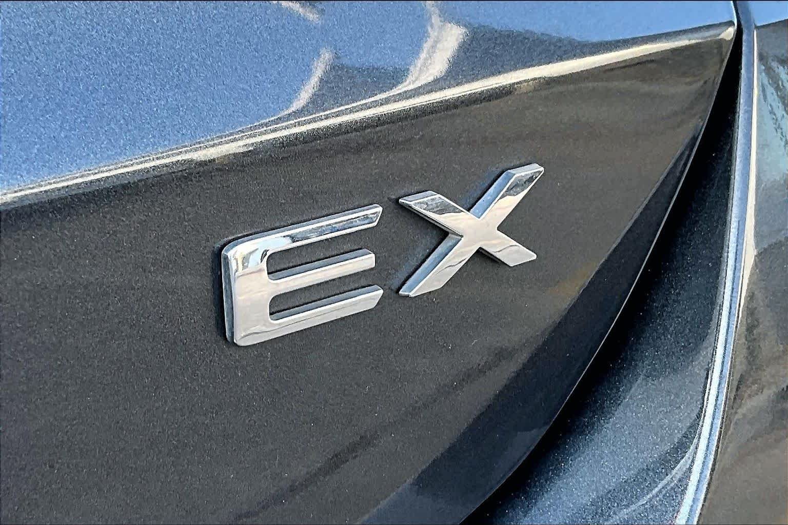 Used 2021 GRAY Kia EX image 10