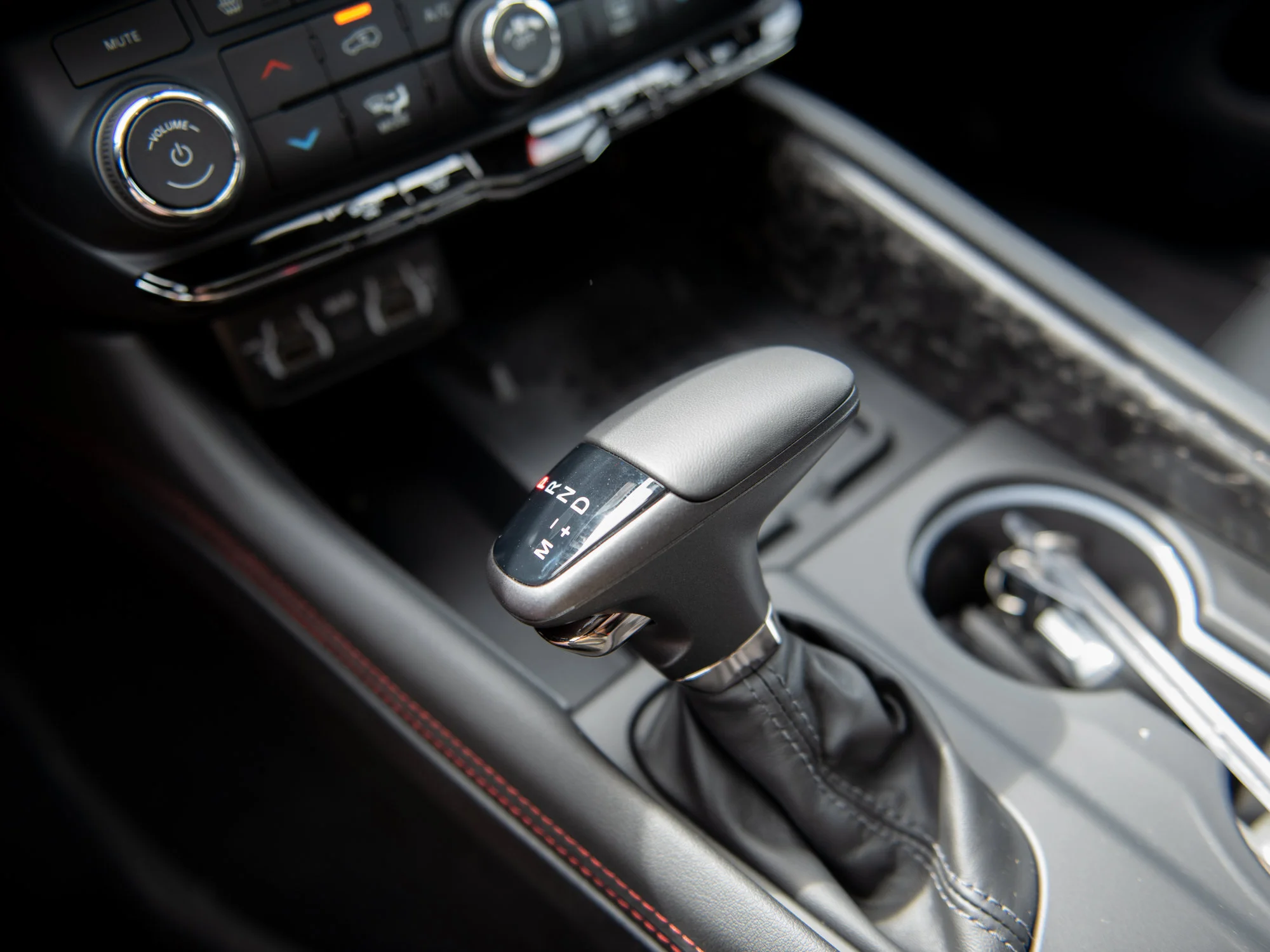New 2026 Black Dodge GT Premium* HEMI V8 AWD image 21