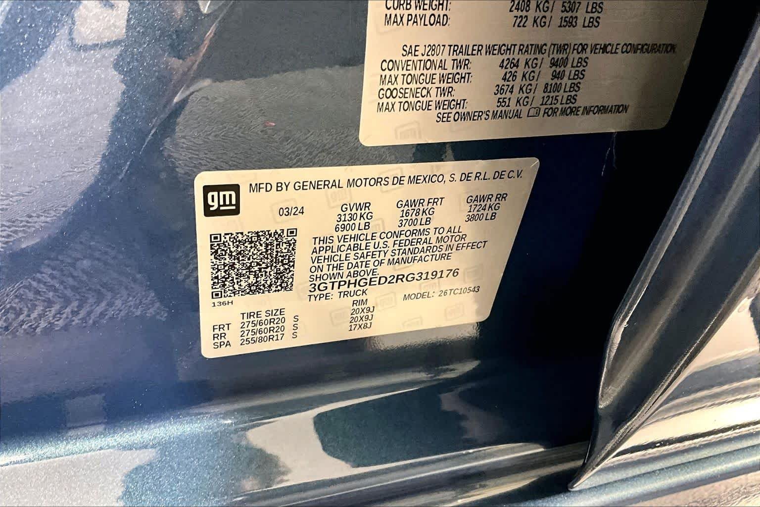 Used 2024 Downpour Metallic GMC Denali image 33