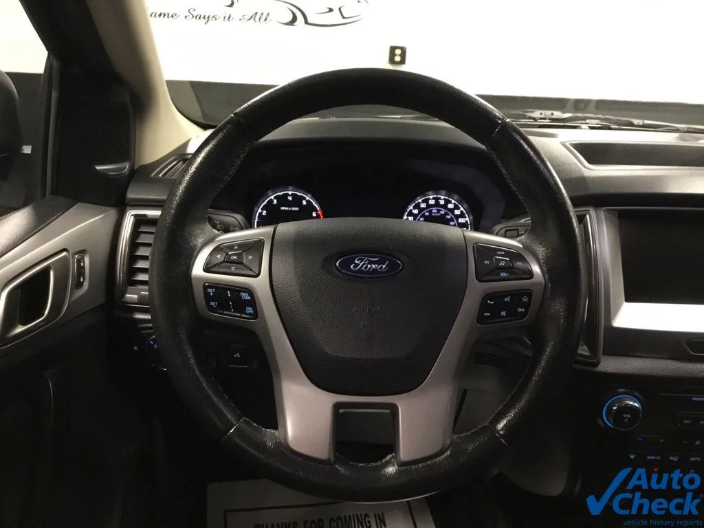 Used 2019 Black Ford XLT image 49