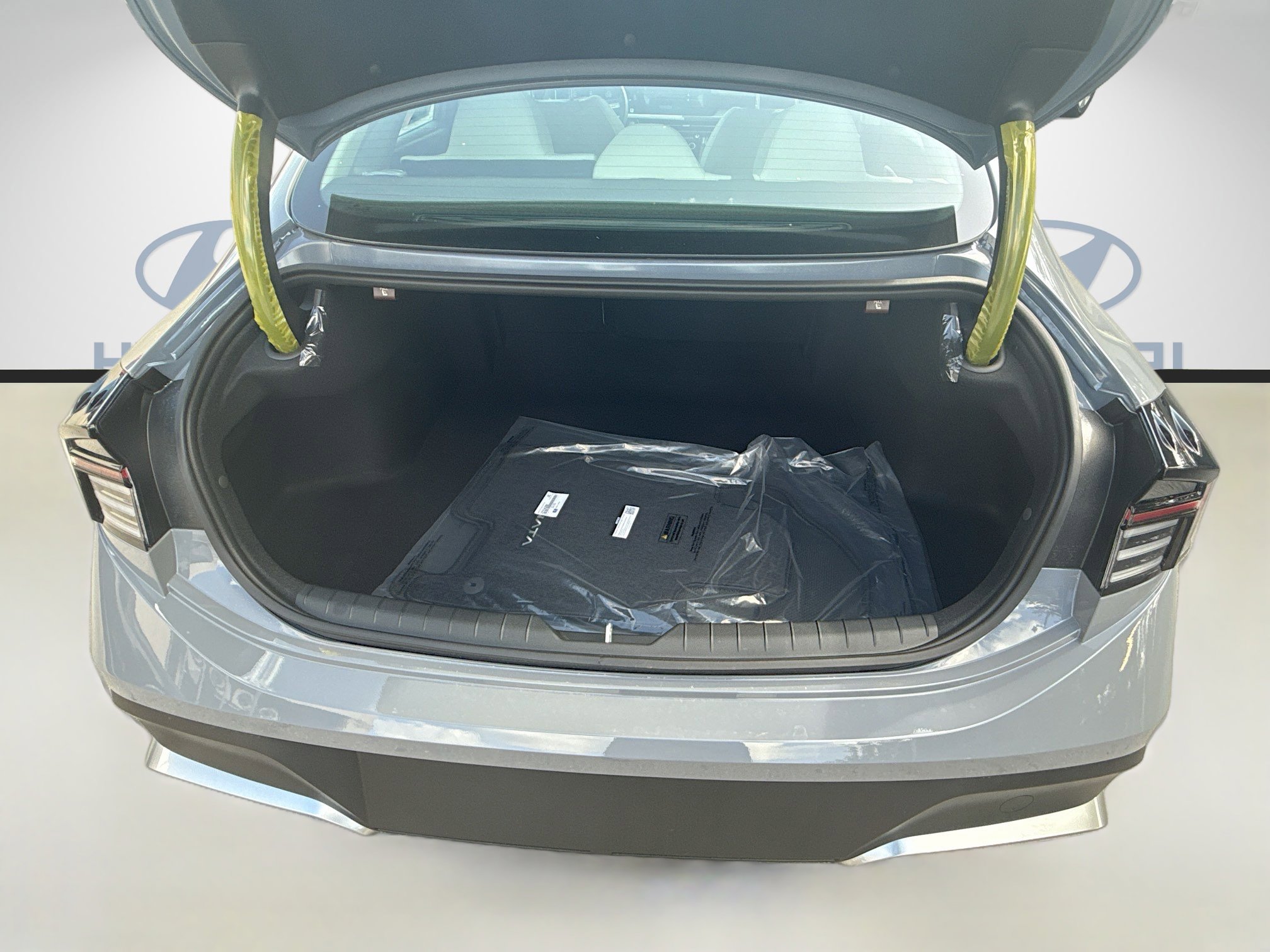 New 2026 Transmission Blue Hyundai SE image 44