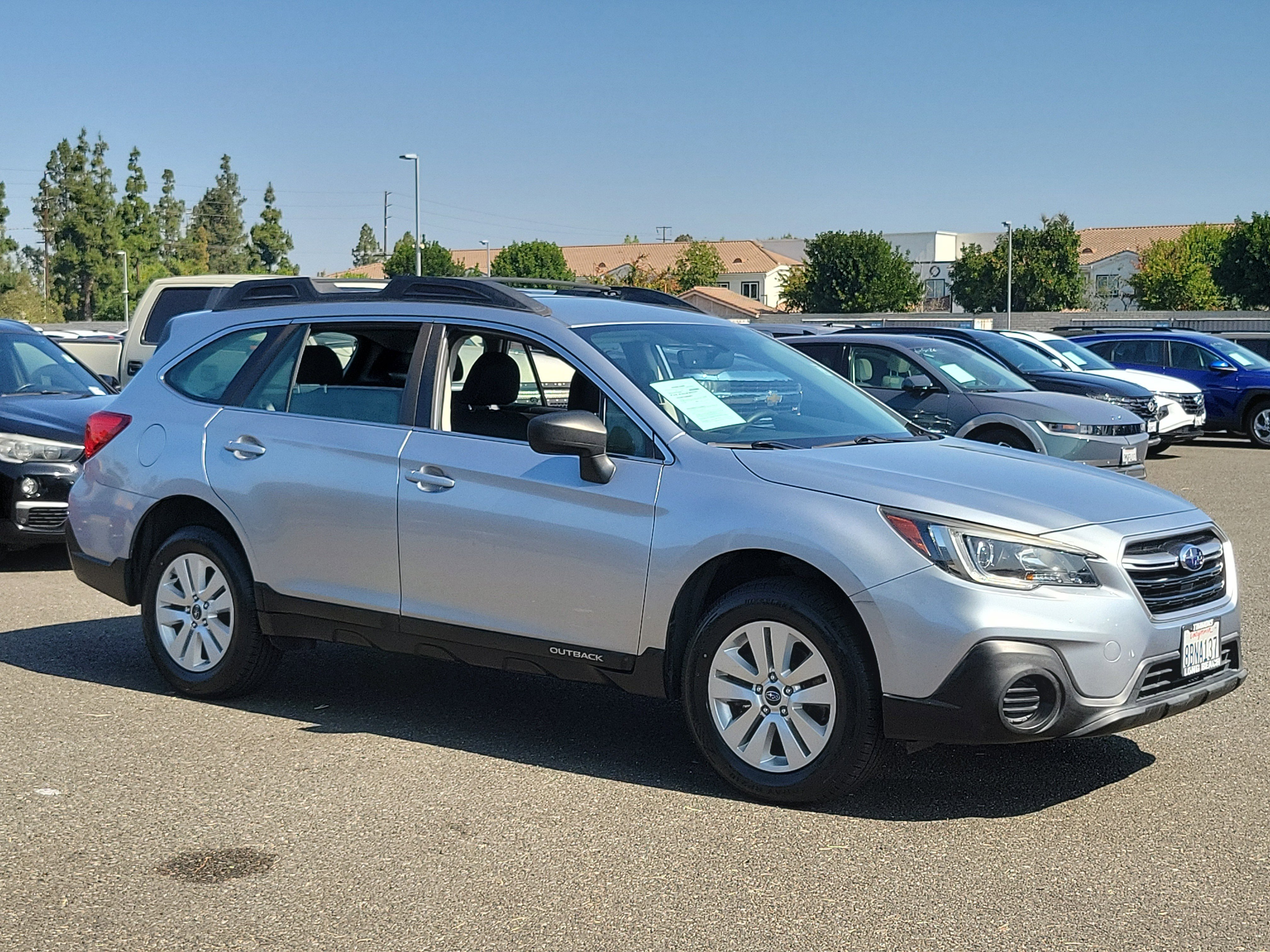 Used 2018 Ice Silver Metallic Subaru  image 26