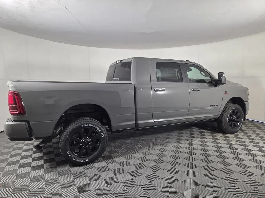 New 2026 Ceramic Gray Clear-Coat Exterior Paint RAM Laramie image 5