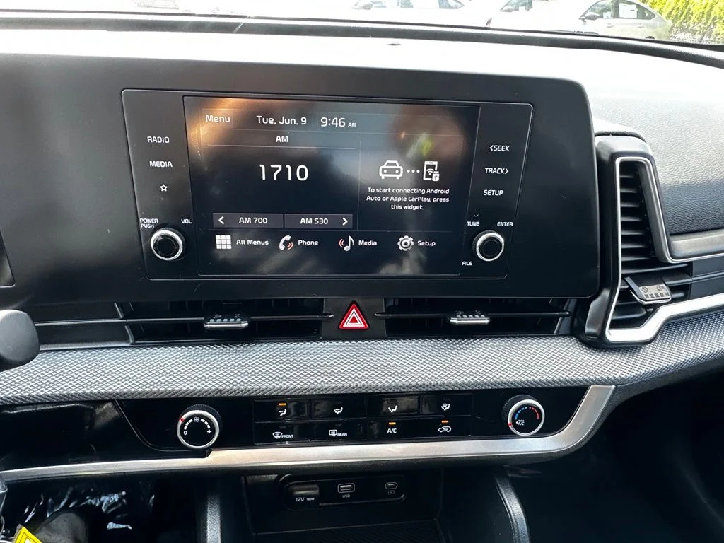 Used 2023 Black Kia LX image 26