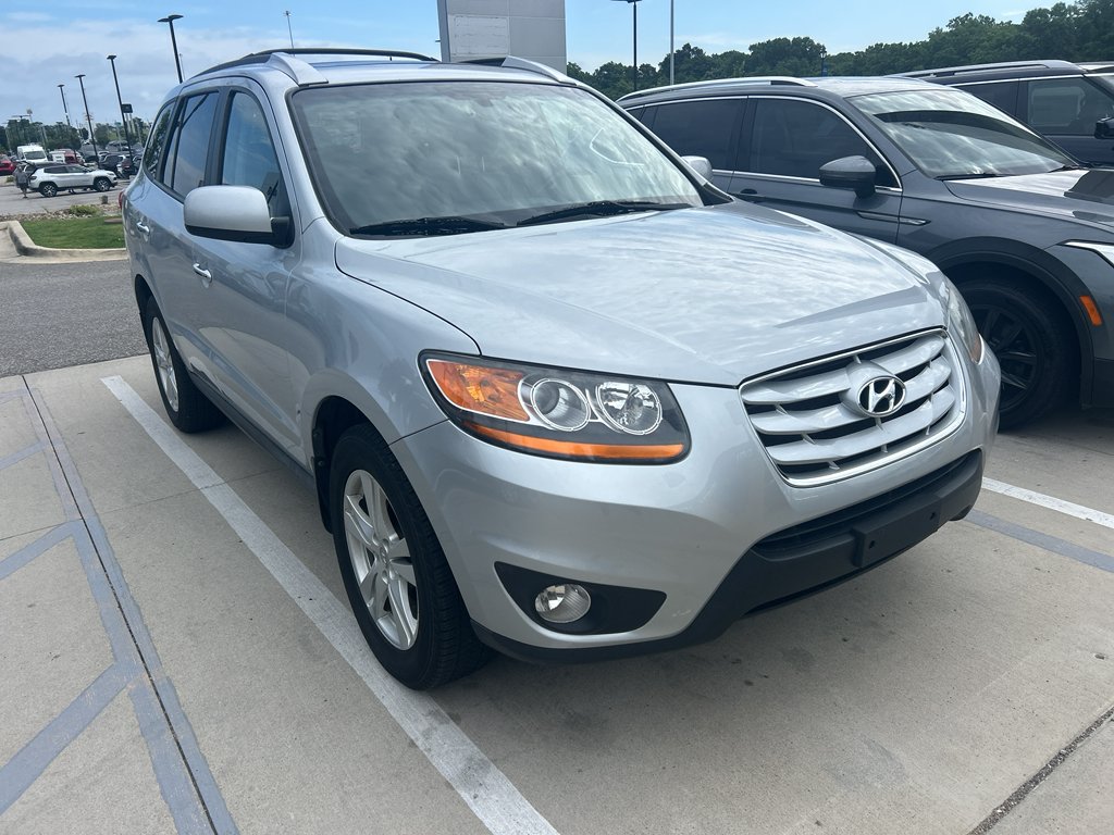 Used 2010 Radiant Silver Hyundai Limited image 3