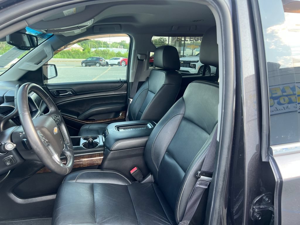 Used 2017 TUNGSTEN METALLIC Chevrolet LT image 11