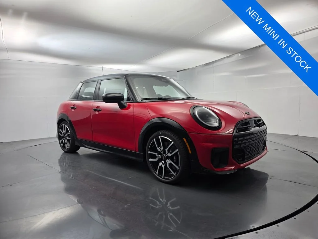 2026 MINI Hardtop Cooper S's photo
