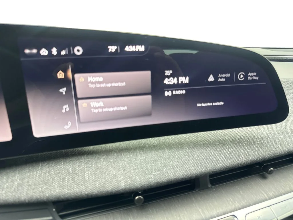 Used 2024 Gray Lucid Touring image 62