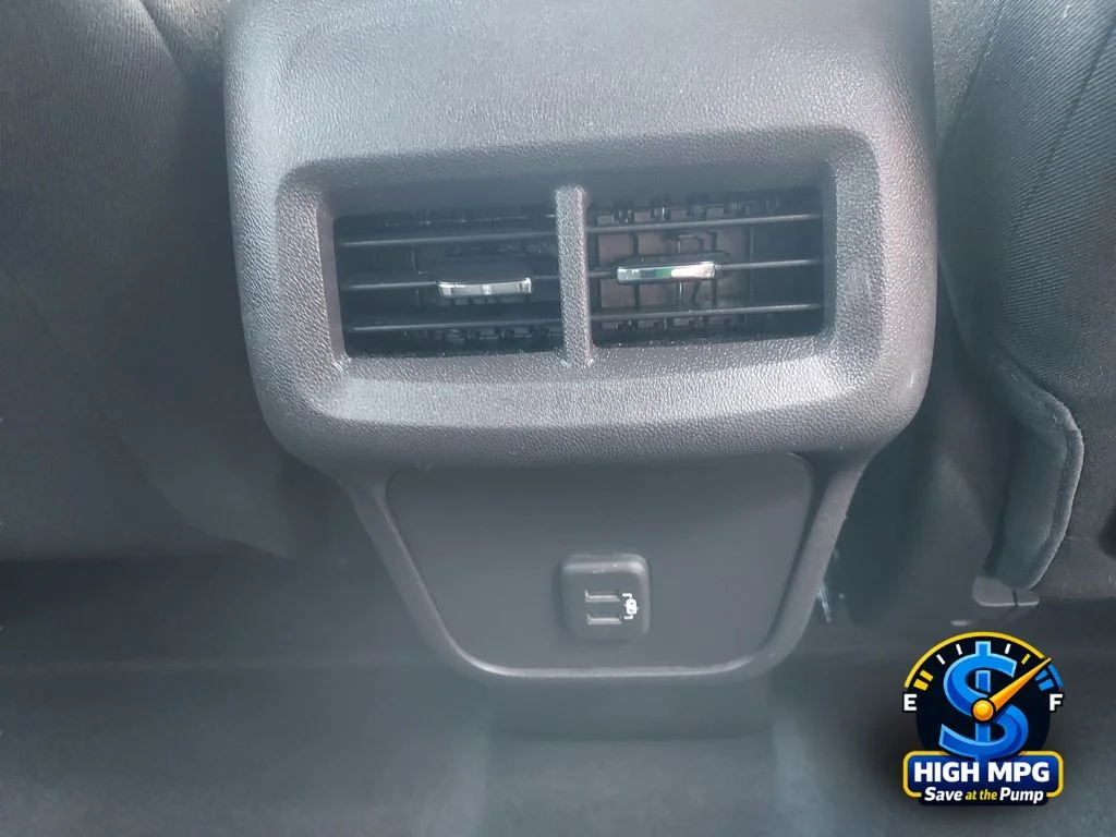 Used 2024 Black GMC SLE image 22