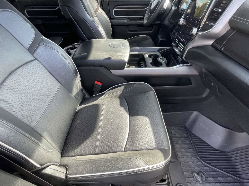 Used 2025 White Ram Laramie image 15