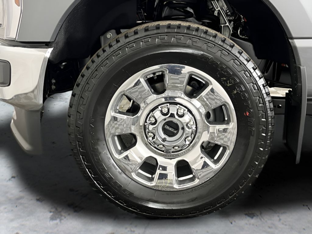 New 2026 Carbonized Gray Metallic Ford F-350® Lariat® image 15