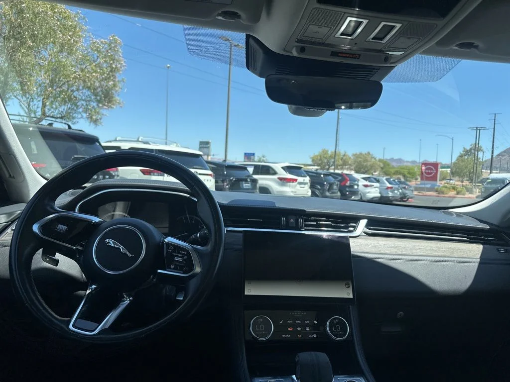 Used 2022 White Jaguar P250 S image 9