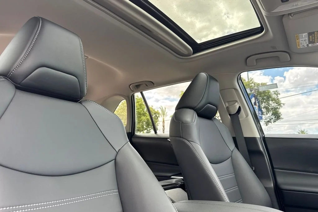 Used 2025 Black Toyota XLE Premium image 22