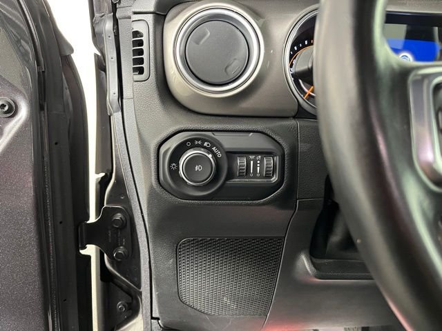 Used 2021 Gray Jeep Unlimited Sahara image 19