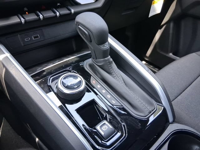 2026 Chevrolet Colorado Trail Boss - Photo 13