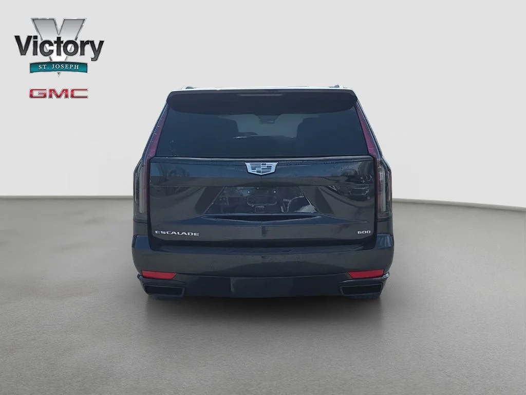 2022 Cadillac Escalade Sport - Photo 16