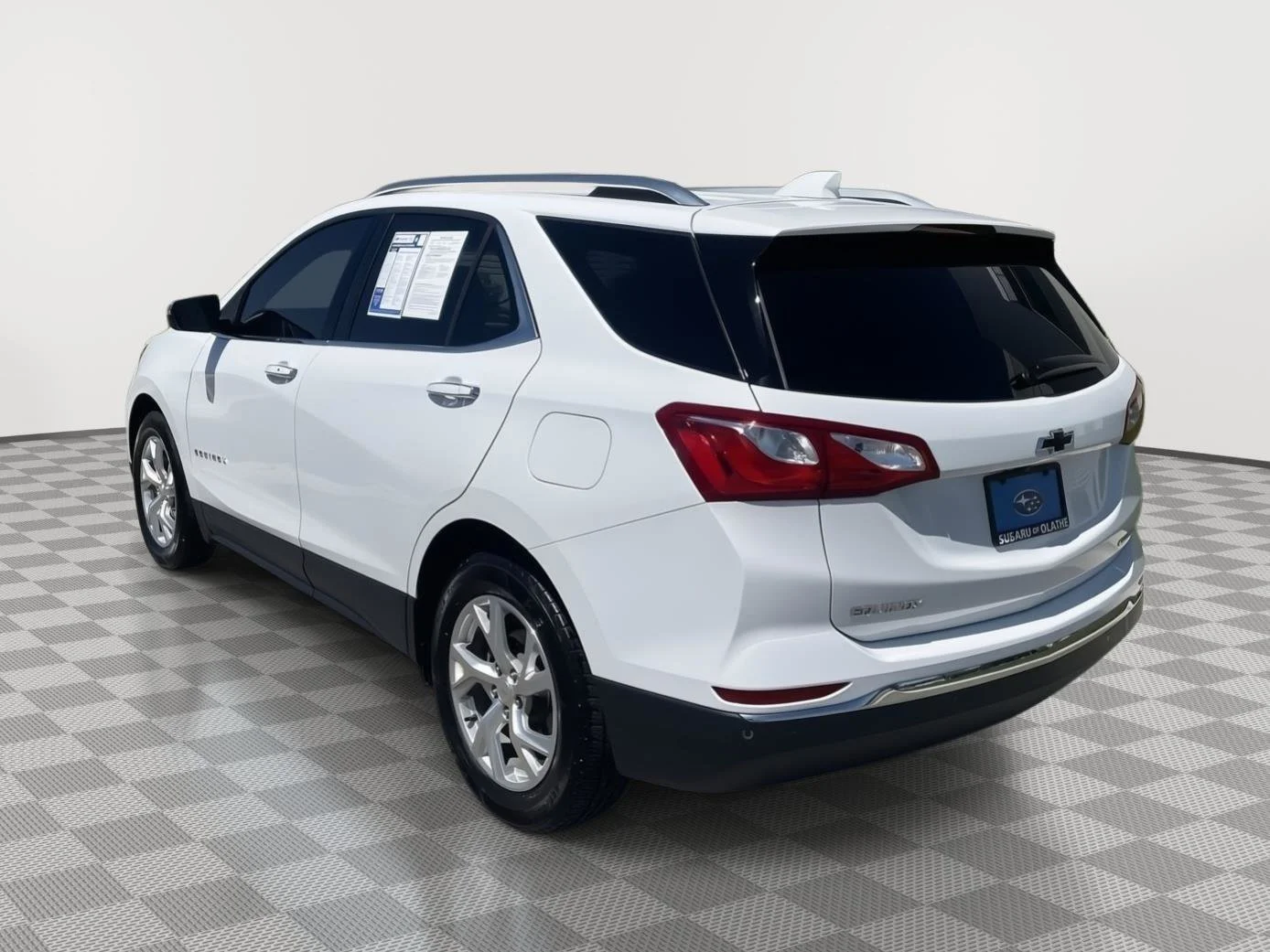 Used 2020 Summit White Chevrolet Premier image 13