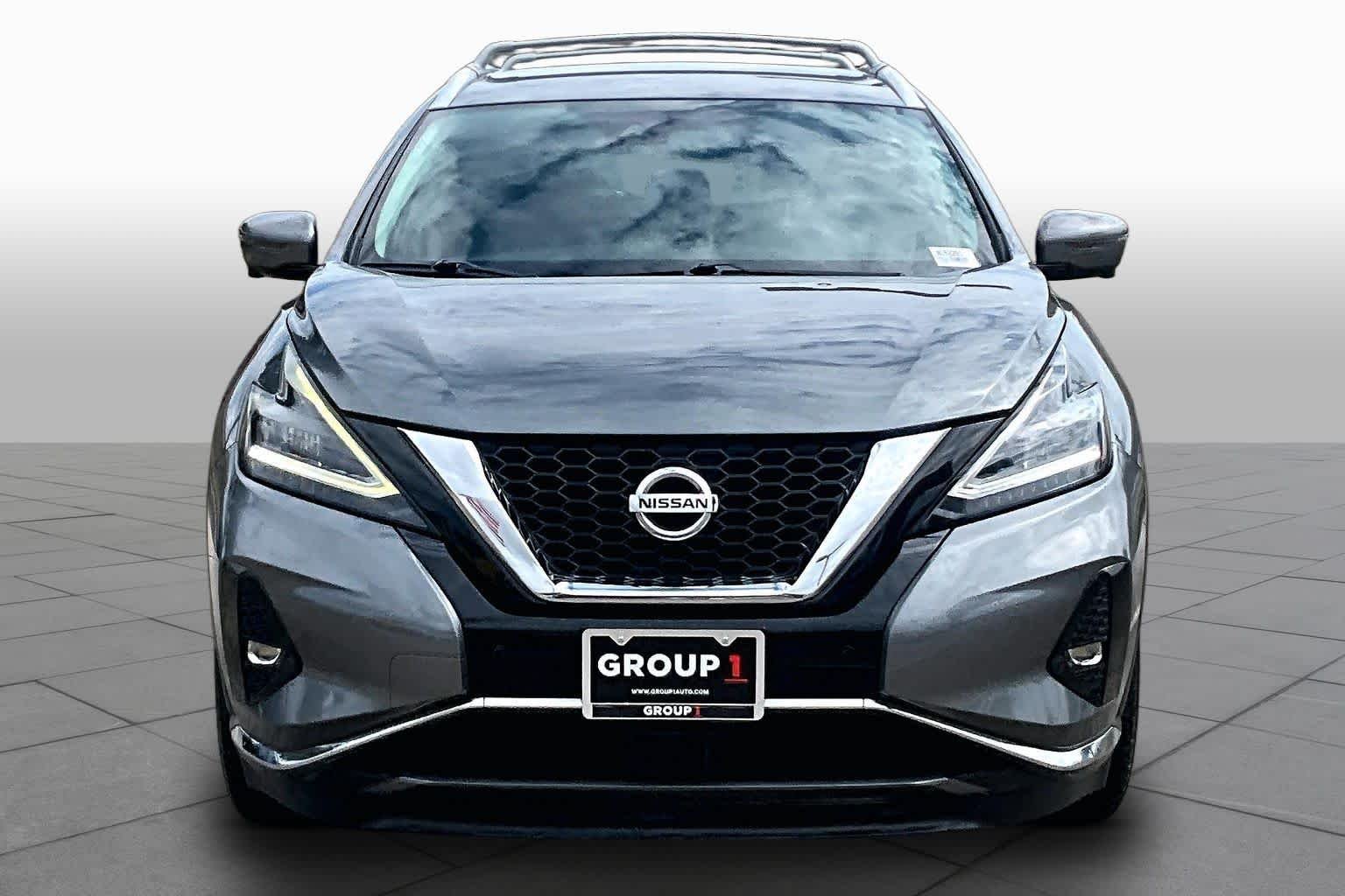 Used 2020 Gun Metallic Nissan SL image 4
