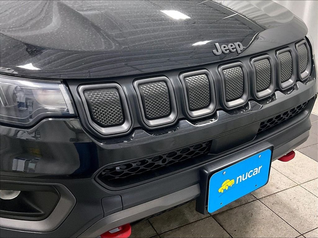 Used 2022 Black Jeep Trailhawk image 31