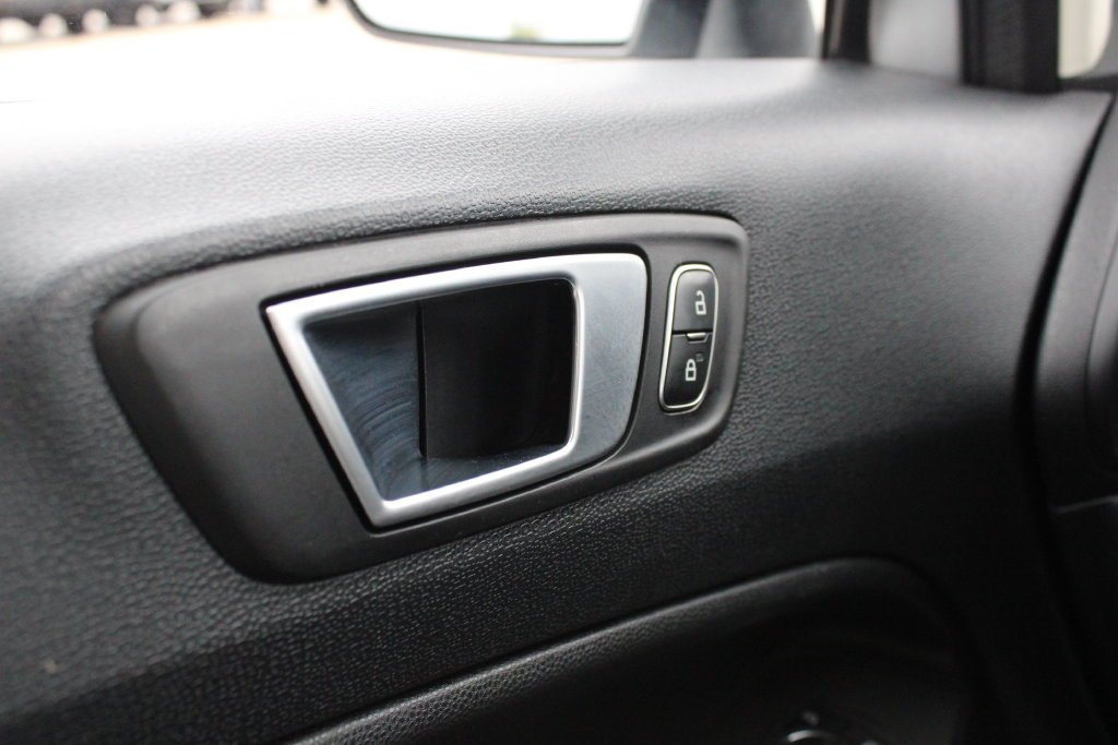 Used 2019 Silver Metallic Ford SE image 7