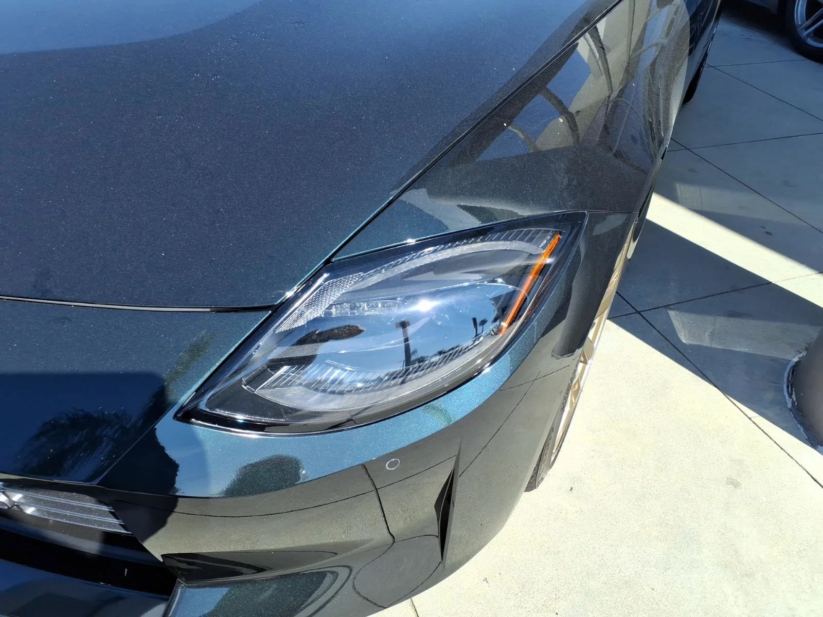 New 2026 Midnight Purple Nissan Heritage Edition (Z32 Midnight Purple) image 3