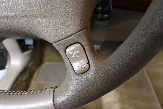 2002 Buick LeSabre Limited - Photo 32