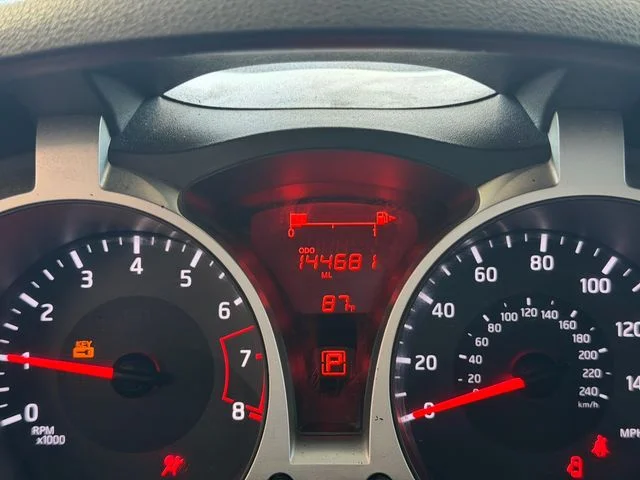 Used 2016 Black Nissan SV image 20
