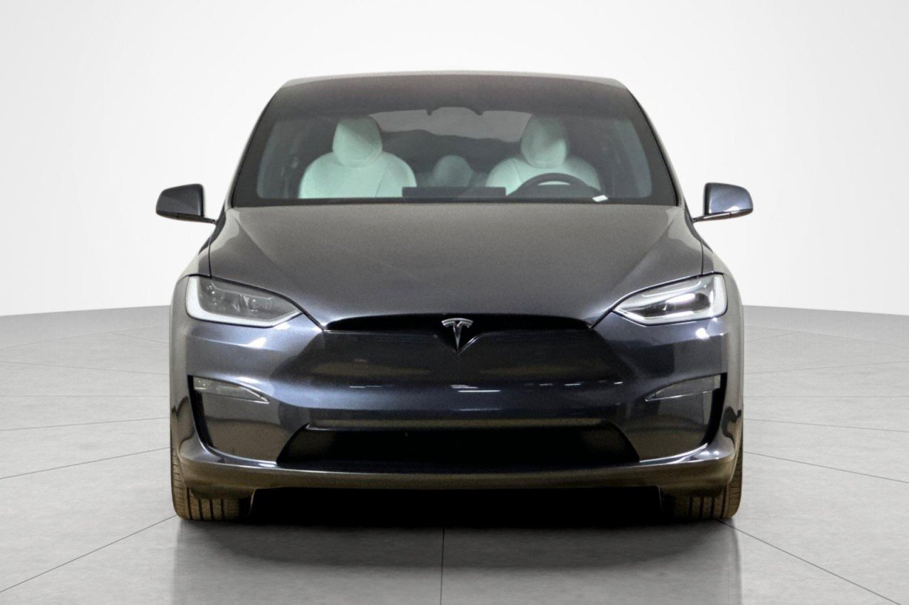 Used 2024 GREY Tesla AWD image 8